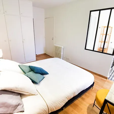 Premier Chapitre - Design Et Charme De L'ancien En Coeur De Apartment *
